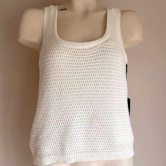 cream of op crochet all over sleeveles - Picture 1 of 1